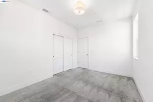 2107 Daimler St, Lathrop, CA 95330 - Photo 37