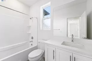 2107 Daimler St, Lathrop, CA 95330 - Photo 39