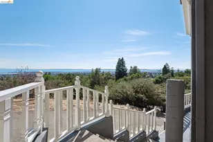 4368 Whittle Ave, Oakland, CA 94602 - Photo 3