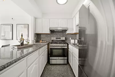 801 Franklin St #1406, Oakland, CA 94607 - Photo 9