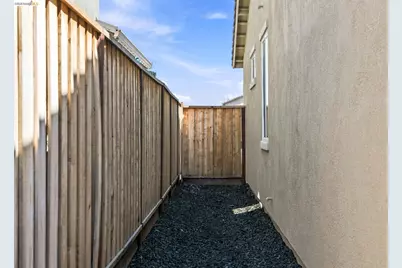 5386 Clauzetto Way, Antioch, CA 94531 - Photo 43