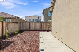 5386 Clauzetto Wy, Antioch, CA 94531 - Photo 41