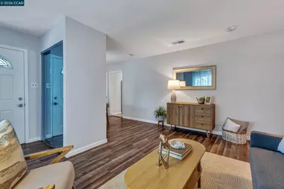 1162 Francine Ct, Concord, CA 94518 - Photo 5