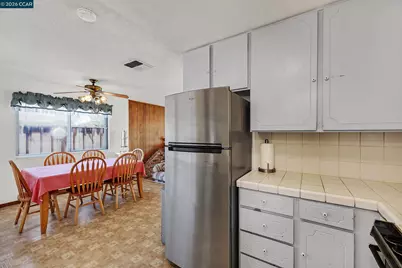 38087 Young Dr, Fremont, CA 94536 - Photo 11