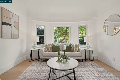 4959 Desmond St., Oakland, CA 94618 - Photo 7