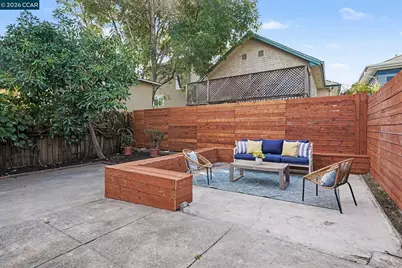 4959 Desmond St., Oakland, CA 94618 - Photo 17