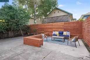 4959 Desmond St, Oakland, CA 94618 - Photo 17