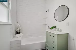 4959 Desmond St, Oakland, CA 94618 - Photo 13