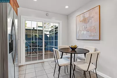 332 Marina Village Way, Benicia, CA 94510 - Photo 9
