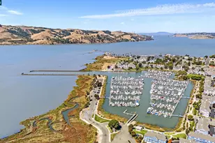 332 Marina Village Way, Benicia, CA 94510 - Photo 43