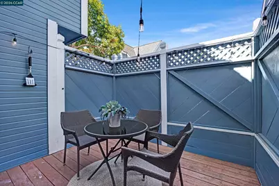 332 Marina Village Way, Benicia, CA 94510 - Photo 31