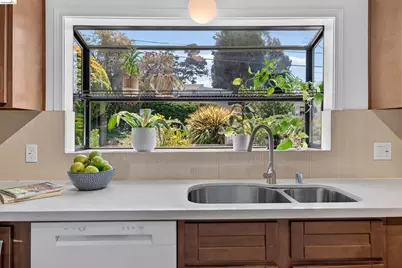 5917 Wyman St, San Pablo, CA 94806 - Photo 15
