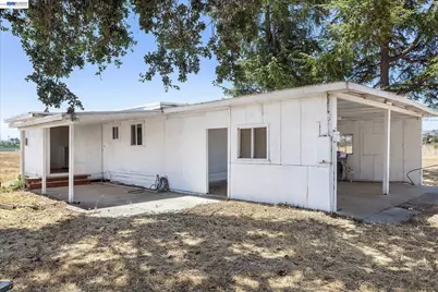 13690 Murphy Ave #E, San Martin, CA 95046 - Photo 21