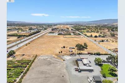 13690 Murphy Ave #E, San Martin, CA 95046 - Photo 41