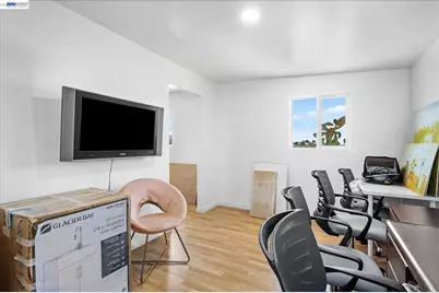 13690 Murphy Ave #E, San Martin, CA 95046 - Photo 31