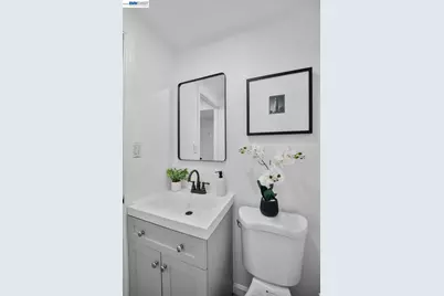 2722 Vicente St, San Francisco, CA 94116 - Photo 27