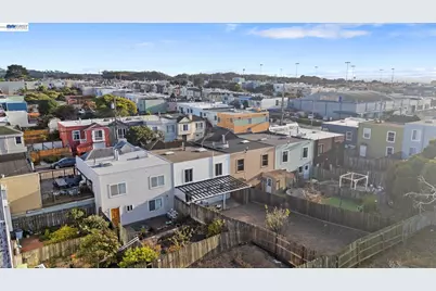 2722 Vicente St, San Francisco, CA 94116 - Photo 37