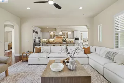 800 Griffon Ct, Danville, CA 94506 - Photo 11