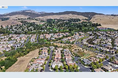 800 Griffon Ct, Danville, CA 94506 - Photo 47