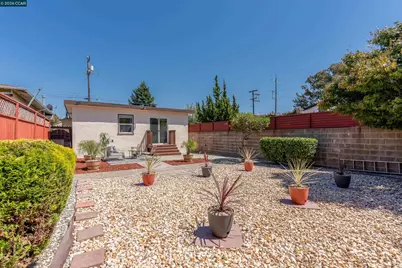 609 37th St, Richmond, CA 94805 - Photo 49