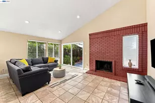 767 Portswood Dr, San Jose, CA 95120 - Photo 23