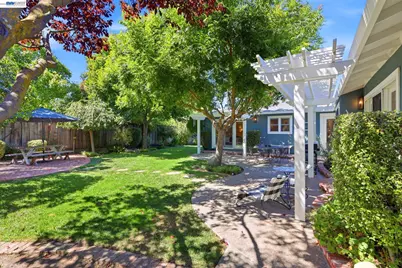 1712 Beachwood Way, Pleasanton, CA 94566 - Photo 27