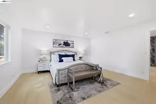 1913 Middlefield Rd, Mountain View, CA 94043 - Photo 15