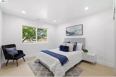 1913 Middlefield Rd, Mountain View, CA 94043 - Photo 19