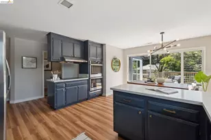 22 Littlewood Dr, Piedmont, CA 94611 - Photo 25