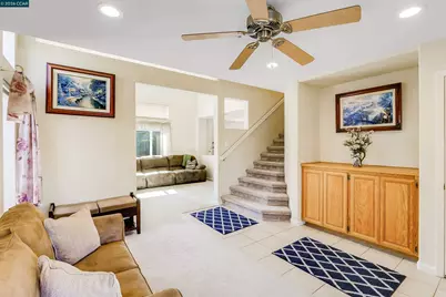 2211 Bridle Creek Circle, Tracy, CA 95377 - Photo 7