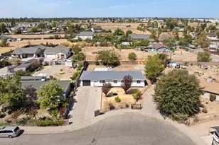 1361 Longshore Ct, Sacramento, CA 95838 - Photo 19