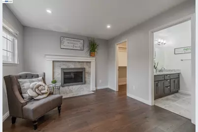 15743 Via Sorrento, San Lorenzo, CA 94580 - Photo 19