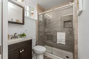 15743 Via Sorrento, San Lorenzo, CA 94580 - Photo 15