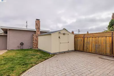 15743 Via Sorrento, San Lorenzo, CA 94580 - Photo 29