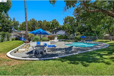 4125 Amberwood Cir, Pleasanton, CA 94588 - Photo 35