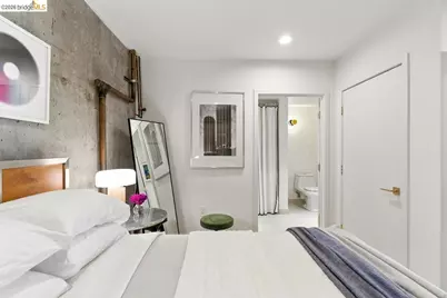 311 Oak St, Oakland, CA 94607 - Photo 21
