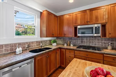 1616 Dayton Ave, Alameda, CA 94501 - Photo 35