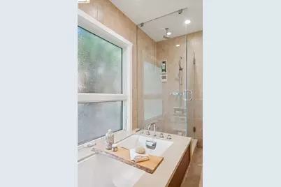 5565 Florence Ter, Oakland, CA 94611 - Photo 29