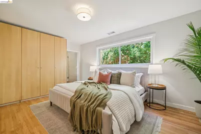 5565 Florence Ter, Oakland, CA 94611 - Photo 23