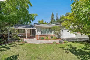 5565 Florence Terrace, Oakland, CA 94611 - Photo 1