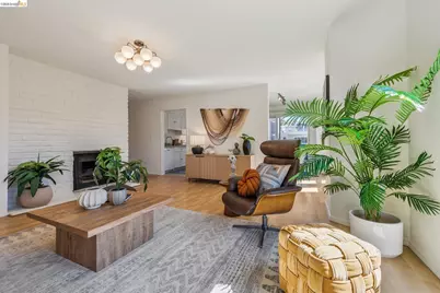 385 Jayne Ave #301, Oakland, CA 94610 - Photo 11
