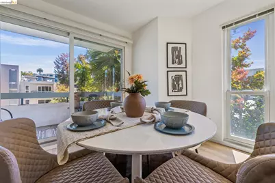 385 Jayne Ave #301, Oakland, CA 94610 - Photo 13