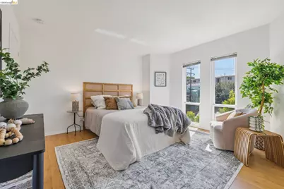 385 Jayne Ave #301, Oakland, CA 94610 - Photo 23