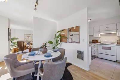 385 Jayne Ave #301, Oakland, CA 94610 - Photo 15