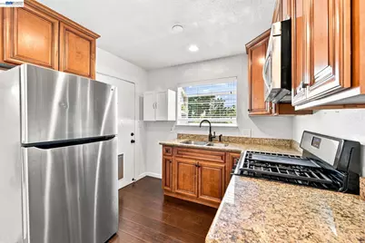 22729 Yolo St, Hayward, CA 94541 - Photo 15