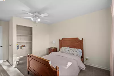 1049 Meadowgate Way, Brentwood, CA 94513 - Photo 29