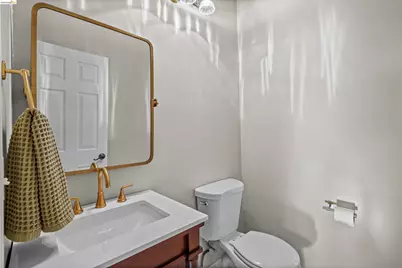 1049 Meadowgate Way, Brentwood, CA 94513 - Photo 31