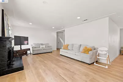 2351 Euclid Ave, Stockton, CA 95204 - Photo 5