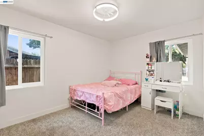 2351 Euclid Ave, Stockton, CA 95204 - Photo 15