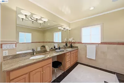 7420 Skyline Blvd, Oakland, CA 94611 - Photo 93